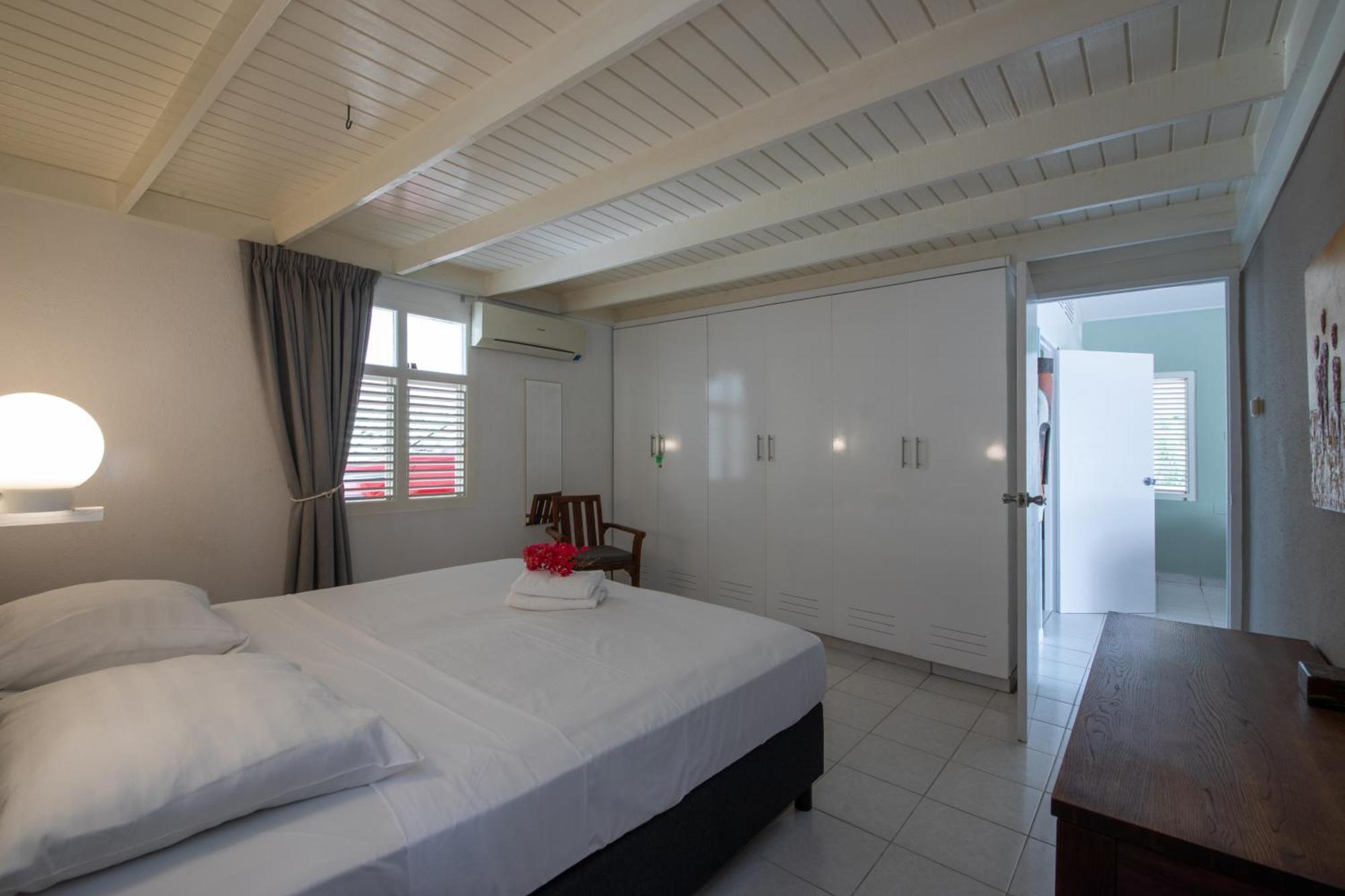 Piscadera Bay Resort 24 Виллемстад Экстерьер фото